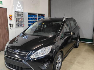 Ford Grand C-MAX