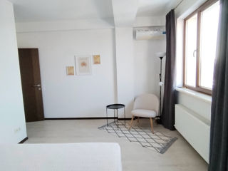 Apartament cu 2 camere, 75 m², Centru, Chișinău foto 9