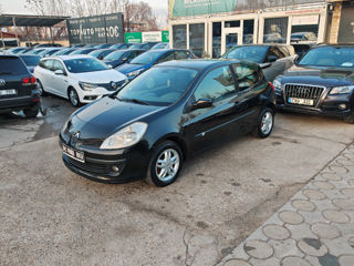 Renault Clio foto 3