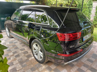 Audi Q7 e-tron foto 1