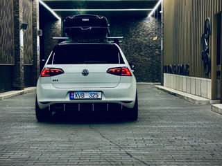 Volkswagen Golf foto 3