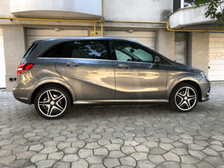 Mercedes B-Class foto 4