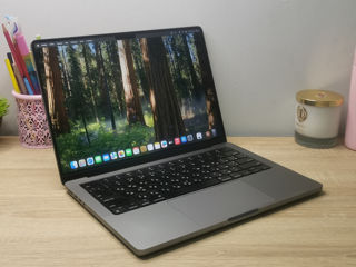 Macbook Pro 14 2023 (Apple M2 Pro/ 32Gb RAM/ 500GB SSD/ Retina 3024x1964) foto 2