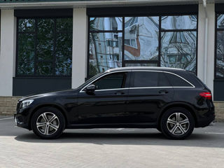 Mercedes GLC foto 14