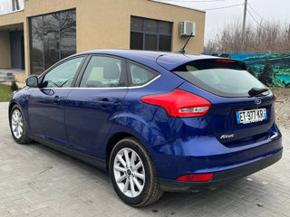 Ford Focus foto 4