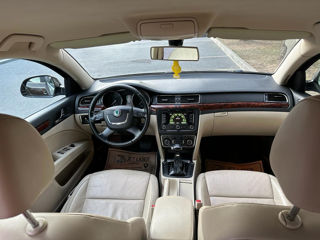 Skoda Superb foto 4