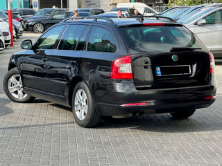 Skoda Octavia foto 4