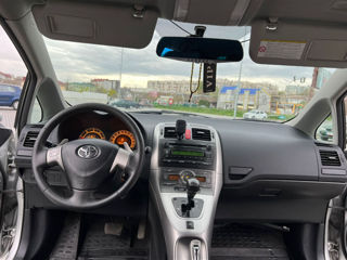 Toyota Auris foto 4