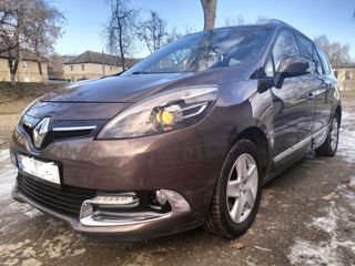 Renault Grand Scenic foto 3