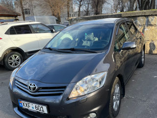 Toyota Auris foto 2