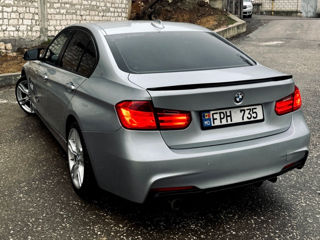 BMW 3 Series foto 9