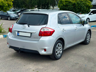 Toyota Auris foto 6