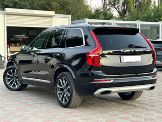 Volvo XC90 foto 5