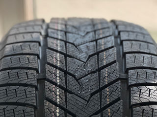 225/55 R19 235/55 R19 235/45 R19 245/45 R19 235/50 R19  255/40 R19 255/50 R19 275/40 R19 Grenlander foto 2