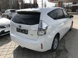 Toyota Prius + foto 4