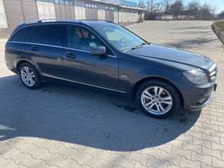 Mercedes C-Class фото 2