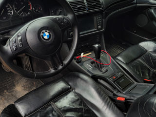BMW 5 Series foto 6