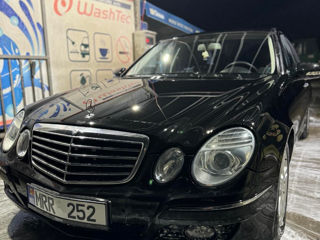 Mercedes E-Class foto 3