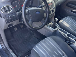 Ford Focus foto 8