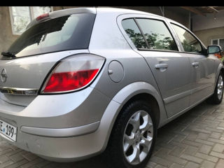 Opel Astra foto 2