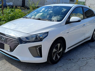 Hyundai IONIQ foto 1