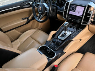 Porsche Cayenne foto 6