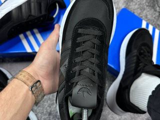 Adidas Black-white foto 3