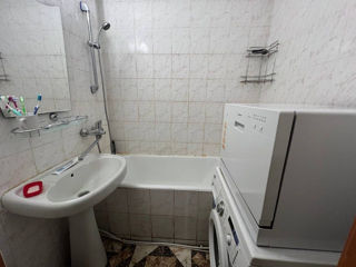 Apartament cu 2 camere, 49 m², Botanica, Chișinău foto 8