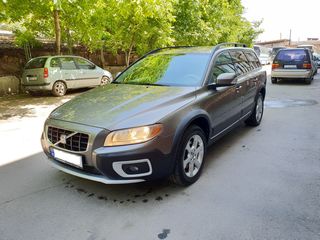 Volvo XC70 foto 1