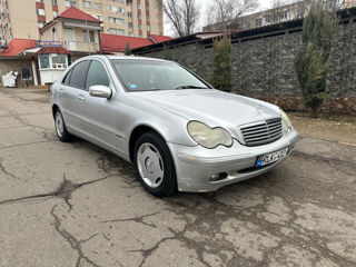 Mercedes C-Class