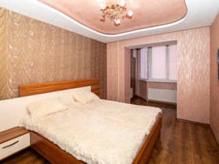 Apartament cu 3 camere, 84 m², Centru, Chișinău foto 3