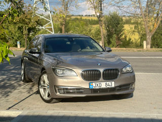 BMW 7 Series foto 2