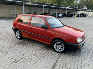 Volkswagen Golf foto 2