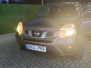 Nissan X-Trail foto 10