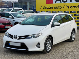 Toyota Auris foto 6