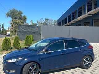 Ford Focus foto 1