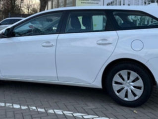 Toyota Auris foto 2