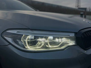 BMW 5 Series foto 2