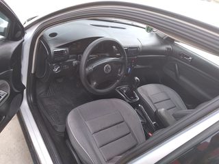 Volkswagen Passat foto 5