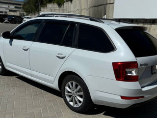 Skoda Octavia foto 4