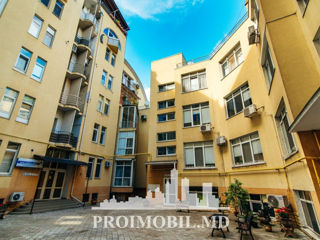 Apartament cu 3 camere, 170 m², Centru, Chișinău foto 13