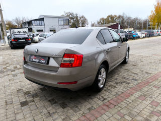 Skoda Octavia foto 7