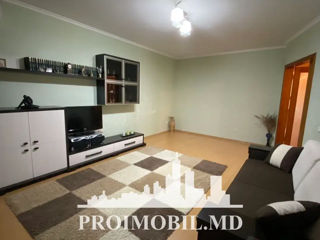 Apartament cu 3 camere, 104 m², Râșcani, Chișinău foto 3