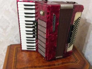 Vînd acordeon Weltmeister  ,, Stela"  Gherman foto 5