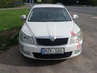 Skoda Octavia foto 1