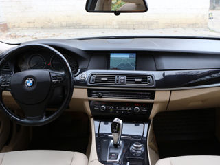 BMW 5 Series foto 5