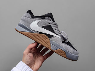 Nike air Jordan Cut The Check Grey x Travis Scott