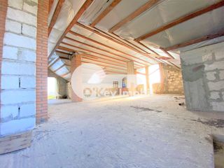 Casă 640 mp, 3 nivele+mansardă, Botanica, 250000 € foto 5