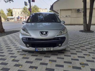 Peugeot 207 foto 9