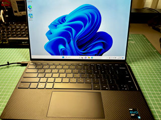 Ультрабук Dell XPS 13 [i7-1195G7/16GB RAM/512GB SSD]